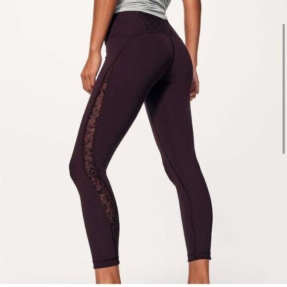 Lululemon Purple & Black Floral Rare Meant To Move Tight 25" Leggings Size 2 - Picture 1 of 10